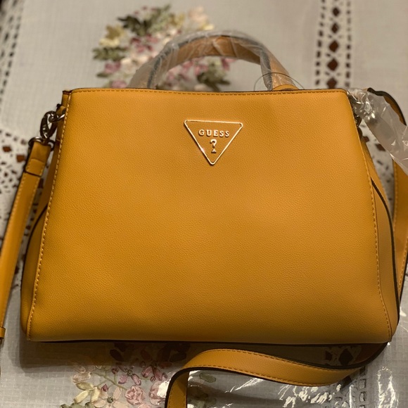 Cross body bag - Picture 2 of 4